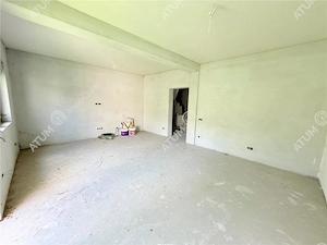 Casa cu 4 camere 120 mp utili si terasa in Selimbar zona Octavian Goga - imagine 2