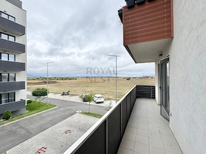 De inchiriat apartament de 2 camere in Avantgarden 3 - imagine 12