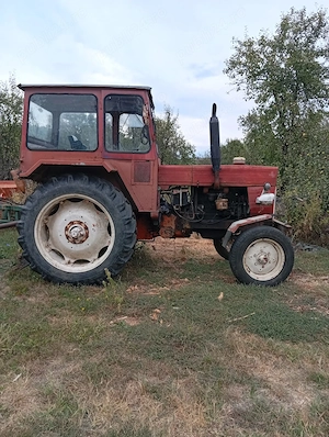 Vand tractor cu anexa - imagine 3