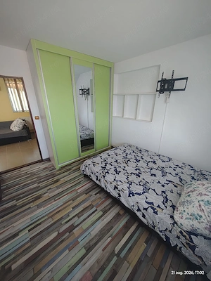 închiriez apartament cu 2 cam. - imagine 7