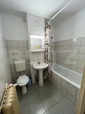 Apartament 3 camere, 75 mp, zona Central - imagine 7