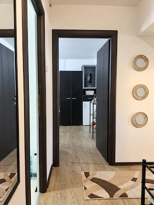Vând apartament cu 3 camere | Bucovina - imagine 9