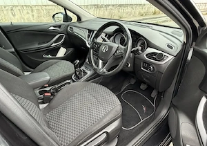 opel  astra   k vauxhall anglia volan dreapta - imagine 5