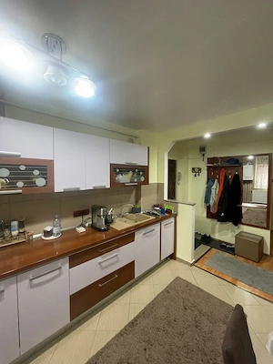 Apartament 4 camere | 79 mp utili | Etaj 1 | Decomandat | Balcon - imagine 2