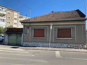 Vând casă în Oradea, zona Bunexim