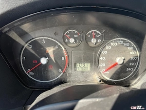 Ford Focus 1.6 Diesel 116 CP   2006 - imagine 4