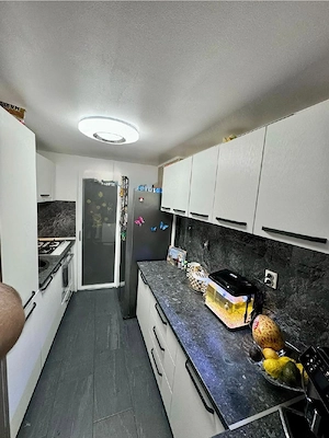 3cam parter Maz 1  mobilt utilat 126000euro ro - imagine 9