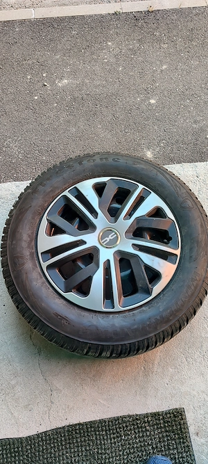 Cauciucuri 215/65R16