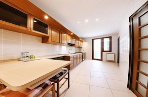 PARTICULAR vand apartament 3 camere LUX  situat in  COTROCENI (GARAJ inclus) an constructie 1995 - imagine 6