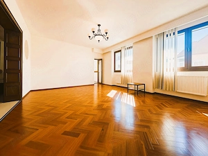 PARTICULAR vand apartament 3 camere LUX  situat in  COTROCENI (GARAJ inclus) an constructie 1995 - imagine 2