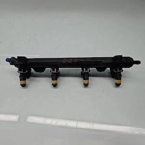 Injectoare motor 1.4 bud 