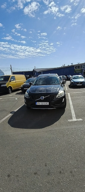 vând volvo xc60 2016 motor 2.0 - imagine 2