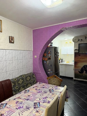 Vanzare Apartament 2 camere, 48 mp, parter, parcare, bloc reabilitat , Rahova - imagine 2