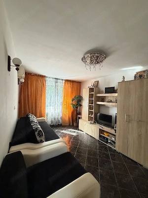 Vanzare Apartament 2 camere, 48 mp, parter, parcare, bloc reabilitat , Rahova - imagine 3