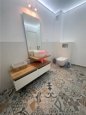 Apartament 2 Camere Superb Prima Linie la Mare - imagine 10