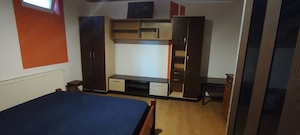 Inchiriez apartament la casa 2 cam decomandat