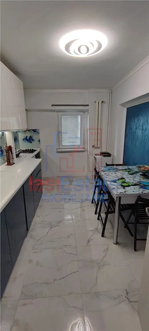 Apartament 3 camere Dacia