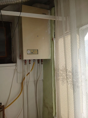 Apartament cu 2 camere, etaj 2 Zona Scoala 11 - imagine 7