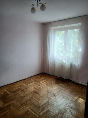 Apartament cu 2 camere, etaj 2 Zona Scoala 11 - imagine 4
