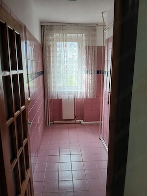 Apartament cu 2 camere, etaj 2 Zona Scoala 11 - imagine 6
