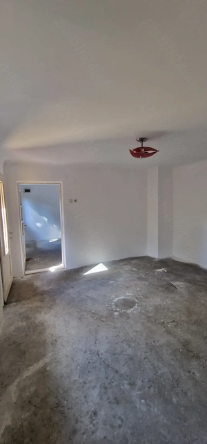 Casa zona str. Pielari, 85000 euro neg - imagine 18