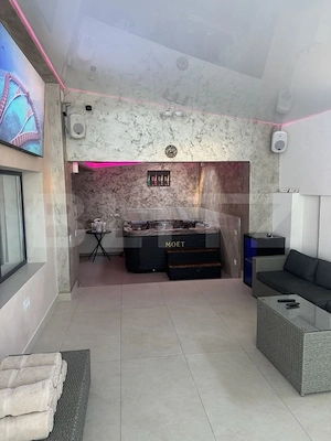 Vilă Exclusivistă 305 mp  Util | 2 Piscine, SPA/Jacuzzi | Targu Mures - imagine 4