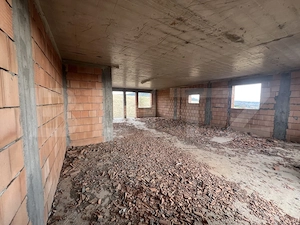 Casă de vânzare în Sâncraiu de Mureș – 6 apartamente, ideală pentru investiție - imagine 8