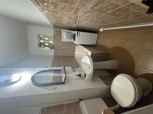 PF, închiriez apartament  - imagine 4