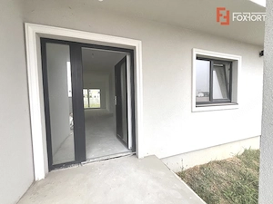Casa individuala cu 3 camere si teren 640 mp - Mosnita Noua - imagine 5