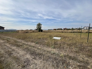 Teren intravilan constructii cartier Izvor - Tarlungeni