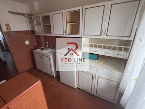 Apartament 3 camere, decomandat,etaj 4 (zona centrala Hotel Traian) - imagine 6