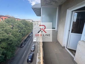 Apartament 3 camere, decomandat,etaj 4 (zona centrala Hotel Traian) - imagine 3