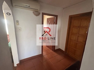 Apartament 3 camere, decomandat,etaj 4 (zona centrala Hotel Traian) - imagine 4