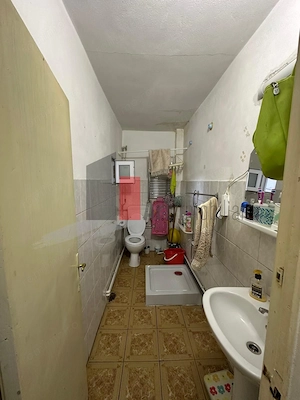 Apartament in casa zona 13 septembrie - imagine 7