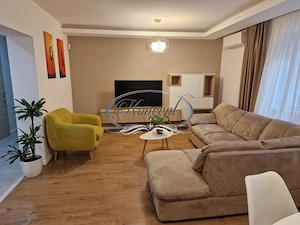 Apartament deosebit, 5 camere, Plopilor - imagine 2