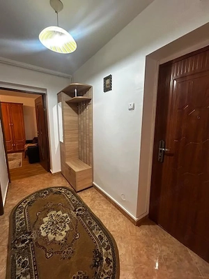 Apartament 2 camere decomandate, 9 Mai - imagine 8