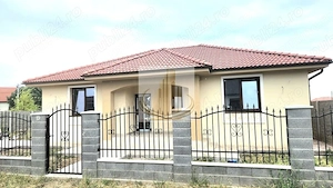 🏡 CASĂ INDIVIDUALĂ LA CHEIE | ȘAG – ZONA MĂNĂSTIRII - imagine 10