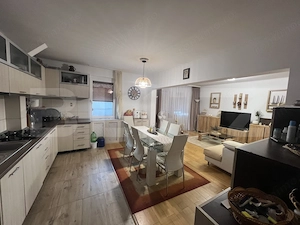 Apartament 3 camere, 68 mp, zona Unirii