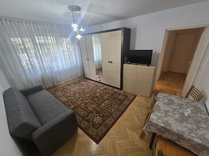 Langa Spitalul Judetean. Centrala termica proprie. Mobilat si utilat.