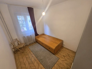 Langa Spitalul Judetean. Centrala termica proprie. Mobilat si utilat. - imagine 7