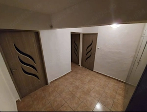 Vând apartament 3 camere - imagine 5