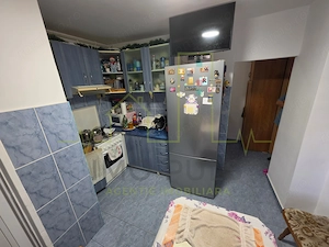 Etaj 1. Bloc izolat. Centrala. Kiriac. 3 Camere - imagine 7