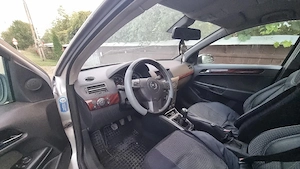 Dezmebrez opel astra h 