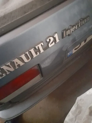 Vând Renault 21 Nevada Break GTX - imagine 2