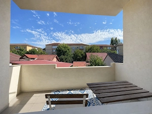 Apartament spatios 3 camere, garaj si boxa, zona de case – Complex Studentesc - imagine 13
