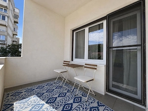 Apartament spatios 3 camere, garaj si boxa, zona de case – Complex Studentesc - imagine 4