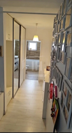 Apartament 3 camere, etajul 1,  Europa - imagine 11