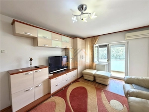 APARTAMENT CU 3 CAMERE | DECOMANDAT |  DE INCHIRIAT | DECEBAL | ORADEA | - imagine 4