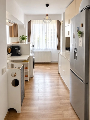 Proprietar vând apartament 4 camere, 84 mp, decomandat, zonă centrală Gh. Lazar - imagine 2