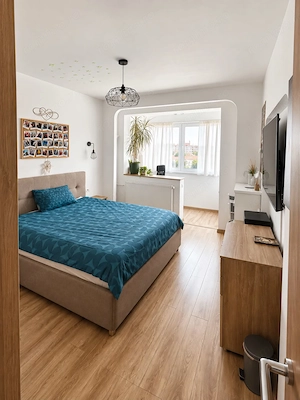 Proprietar vând apartament 4 camere, 84 mp, decomandat, zonă centrală Gh. Lazar - imagine 3